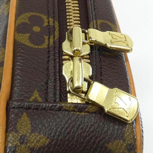 LOUIS VUITTON Brown Monogram Pochette Shoulder Bag - Picture 4 of 8